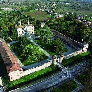  Casa de Campo Castello Di